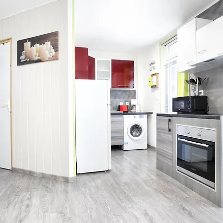 Apartment A 2 Pas De La - A 50m *